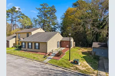 129 Sandalwood Cir, Lawrenceville, GA 30046 - Photo 1