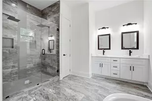 2415 Rugby Ave, Atlanta, GA 30337 - Photo 17