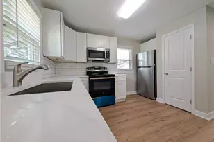 1377 Pine Ave, Atlanta, GA 30344 - Photo 7