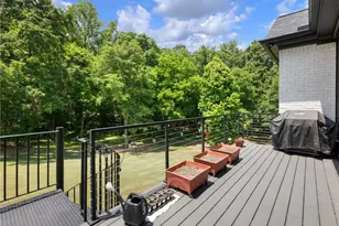 566 Versailles Dr, Auburn, GA 30011 - Photo 31