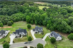 566 Versailles Dr, Auburn, GA 30011 - Photo 83