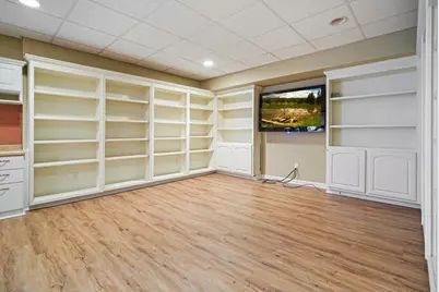 300 Shelli Lane, Roswell, GA 30075 - Photo 47