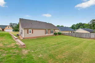 715 Chatham Park Dr, Lawrenceville, GA 30046 - Photo 29