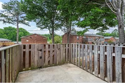 5621 Kingsport Drive NE, Sandy Springs, GA 30342 - Photo 25