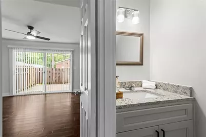 5621 Kingsport Drive NE, Sandy Springs, GA 30342 - Photo 11