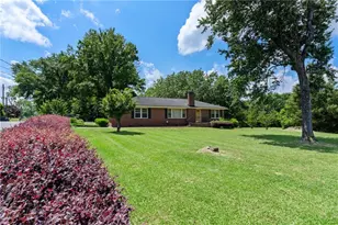 126 Jones St, Summerville, GA 30747 - Photo 33
