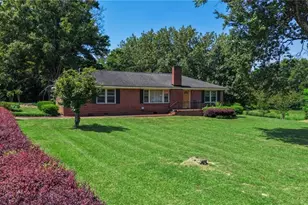 126 Jones St, Summerville, GA 30747 - Photo 1