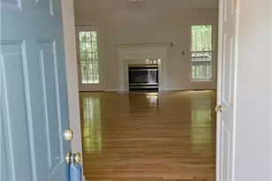 140 Crystal River Dr, Calhoun, GA 30701 - Photo 5