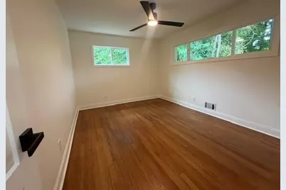 2735 Kings Park Circle, Decatur, GA 30034 - Photo 9