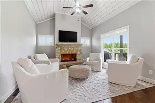 4010 Pinebrook Cir, Cumming, GA 30028 - Photo 29