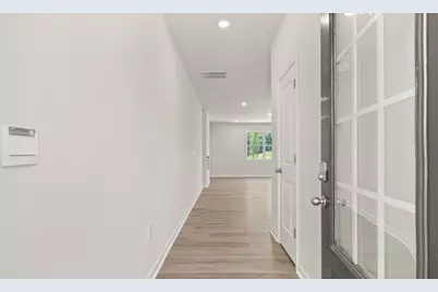 1805 Meadow Green Circle, Gainesville, GA 30501 - Photo 3