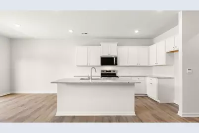 1805 Meadow Green Circle, Gainesville, GA 30501 - Photo 5