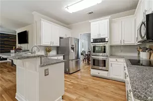 224 Lake Ruby Dr, Suwanee, GA 30024 - Photo 21