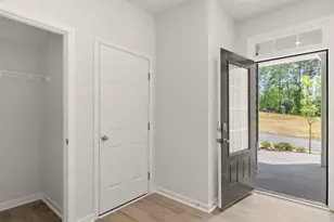 1809 Mdw Grn Cir, Gainesville, GA 30501 - Photo 3
