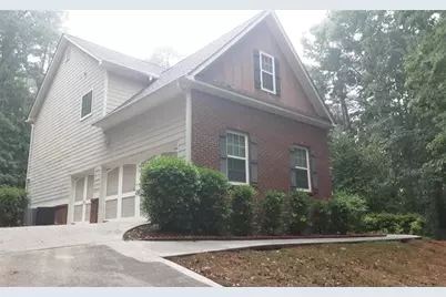 2532 Lois Court, Loganville, GA 30052 - Photo 3