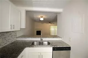 4031 Bayside Cir, Atlanta, GA 30340 - Photo 13