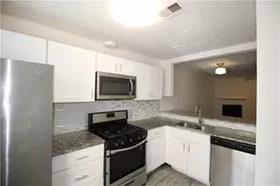 4031 Bayside Cir, Atlanta, GA 30340 - Photo 3
