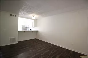 4031 Bayside Cir, Atlanta, GA 30340 - Photo 3