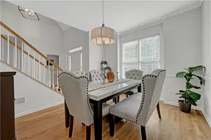 3915 3 Chimneys Ln, Cumming, GA 30041 - Photo 9