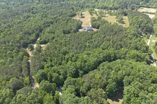 1084 Shahan Ln, La Fayette, GA 30728 - Photo 3