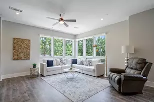 1227 Chelsea Circle, Atlanta, GA 30318 - Photo 9