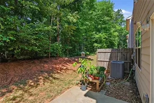 6408 Kennonbriar Ct, Lithonia, GA 30058 - Photo 31