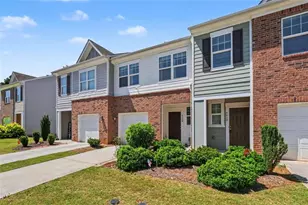 6408 Kennonbriar Ct, Lithonia, GA 30058 - Photo 5