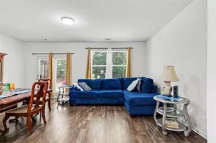 6408 Kennonbriar Ct, Lithonia, GA 30058 - Photo 13