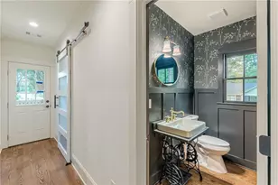 1796 Dorsey Ave, Atlanta, GA 30344 - Photo 17