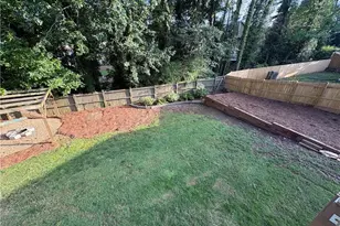 1185 Worthington Hills Dr, Roswell, GA 30076 - Photo 13