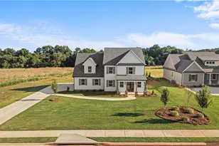 1111 Madison Hills Dr, Madison, GA 30650 - Photo 7