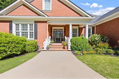 5222 Legends Drive, Braselton, GA 30517 - Photo 3