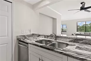 3481 Lakeside Dr NE, Atlanta, GA 30326 - Photo 9