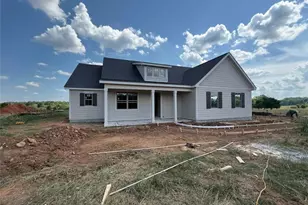 1150 Madison Hills Dr, Madison, GA 30650 - Photo 1
