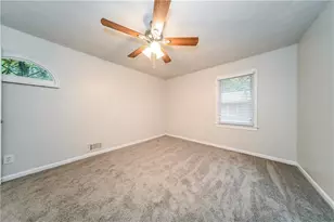 10807 Sanderling Ln, Jonesboro, GA 30238 - Photo 11
