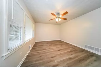 10807 Sanderling Lane, Jonesboro, GA 30238 - Photo 5