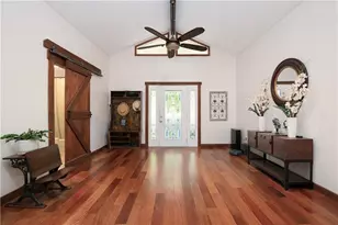 3112 Lake Ranch Dr, Gainesville, GA 30506 - Photo 9
