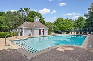5051 Avalon Dr, Alpharetta, GA 30005 - Photo 7