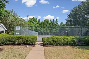 5051 Avalon Dr, Alpharetta, GA 30005 - Photo 35