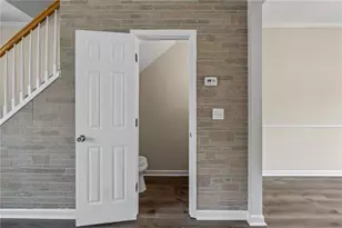 2215 Kilmington Square, Alpharetta, GA 30009 - Photo 13