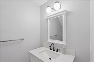 2492 Northlake Ct NE, Atlanta, GA 30345 - Photo 5