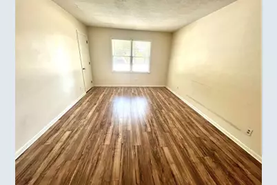 1002 Level Creek Road #201, Sugar Hill, GA 30518 - Photo 5