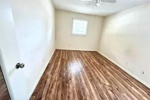1002 Level Creek Rd, Sugar Hill, GA 30518 - Photo 11