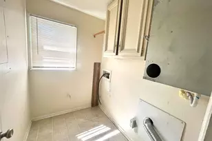 1002 Level Creek Rd, Sugar Hill, GA 30518 - Photo 13