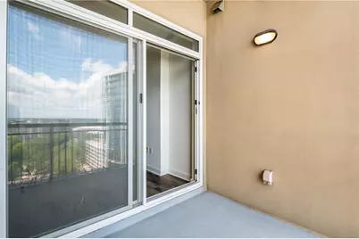 325 E Paces Ferry Road NE #1704, Atlanta, GA 30305 - Photo 37