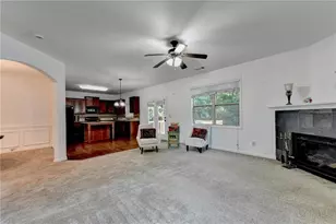 560 Collingsworth Ln, Lawrenceville, GA 30043 - Photo 29