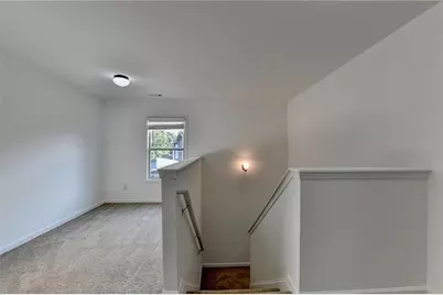 560 Collingsworth Lane, Lawrenceville, GA 30043 - Photo 33