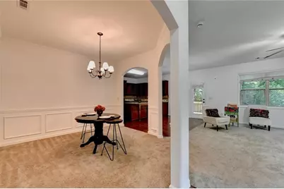 560 Collingsworth Lane, Lawrenceville, GA 30043 - Photo 9