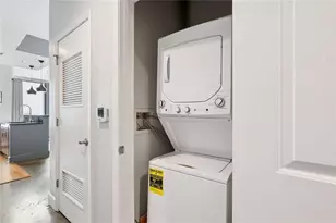 44 Peachtree Pl NW, Atlanta, GA 30309 - Photo 19