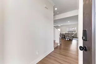 4231 Portsbrook Ave, Snellville, GA 30039 - Photo 13